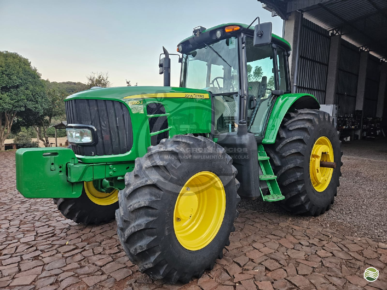 JOHN DEERE 6150J de D.K Agronegócios - Máquinas e Implementos Agrícolas